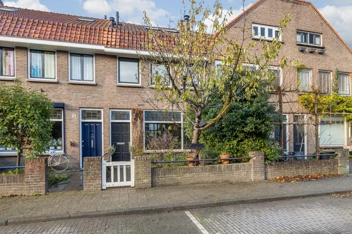 Merelstraat 17 in Breda