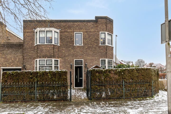 Merelstraat 2 in Leeuwarden Foto