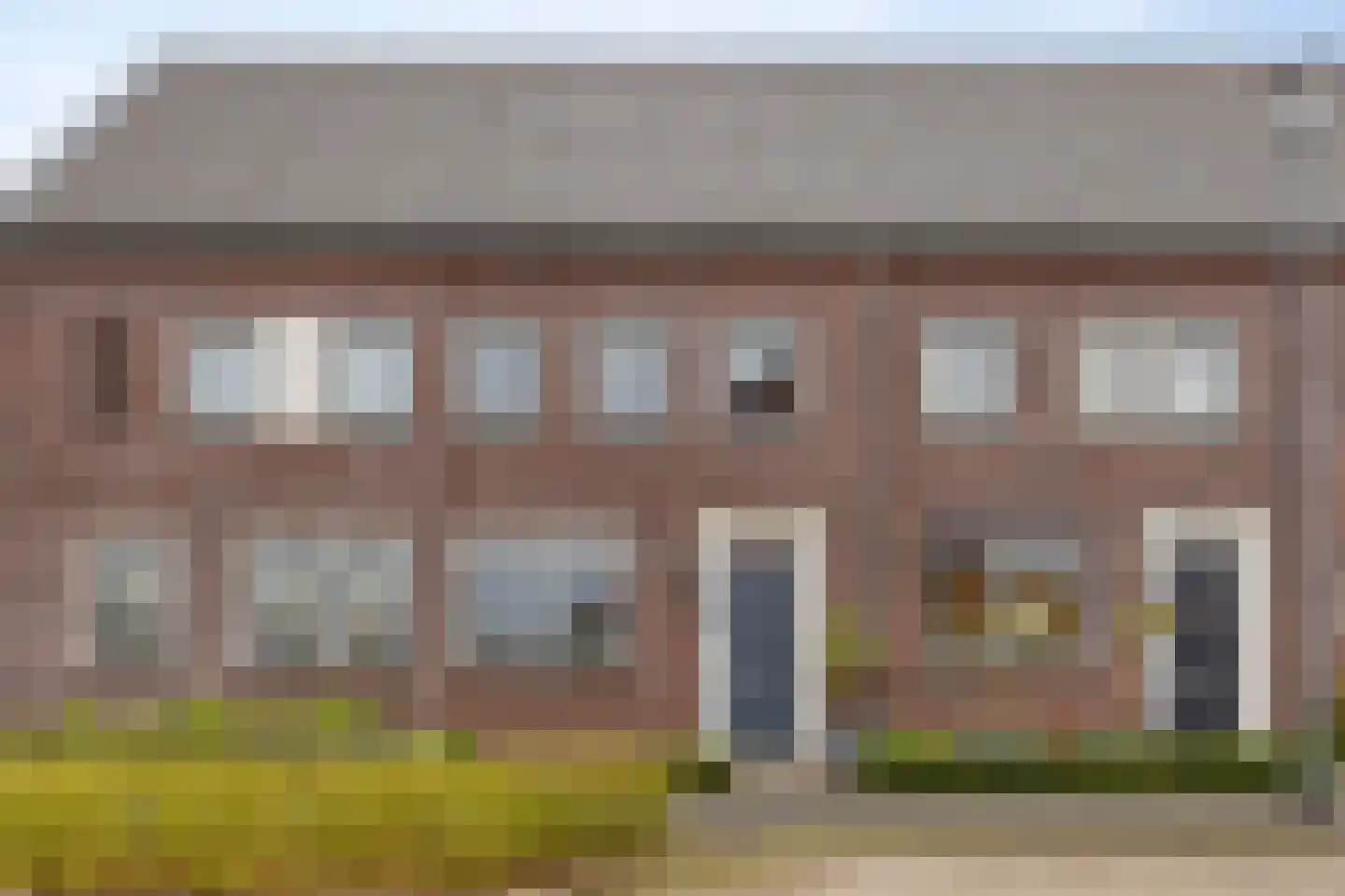 Merensteinplein 8 in Beek en Donk