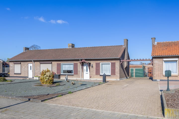 Merodestraat 24 in Stein foto