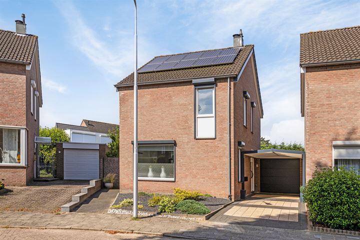 Merovingenstraat 5 dans Sittard photo