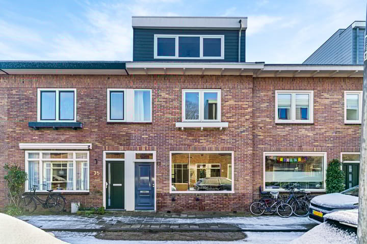 Merwedestraat 33 in Haarlem photo