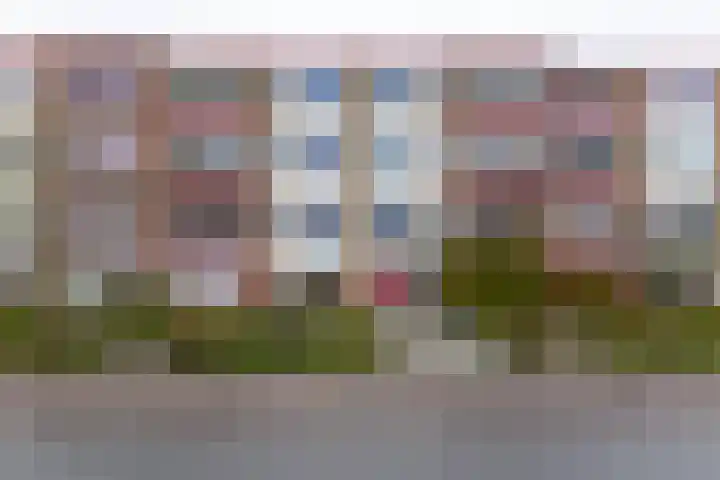 Meteoorstraat 23 in Groningen