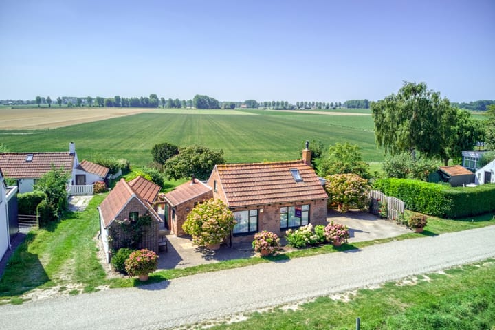 Mettenijedijk 17 in Nieuwvliet Foto