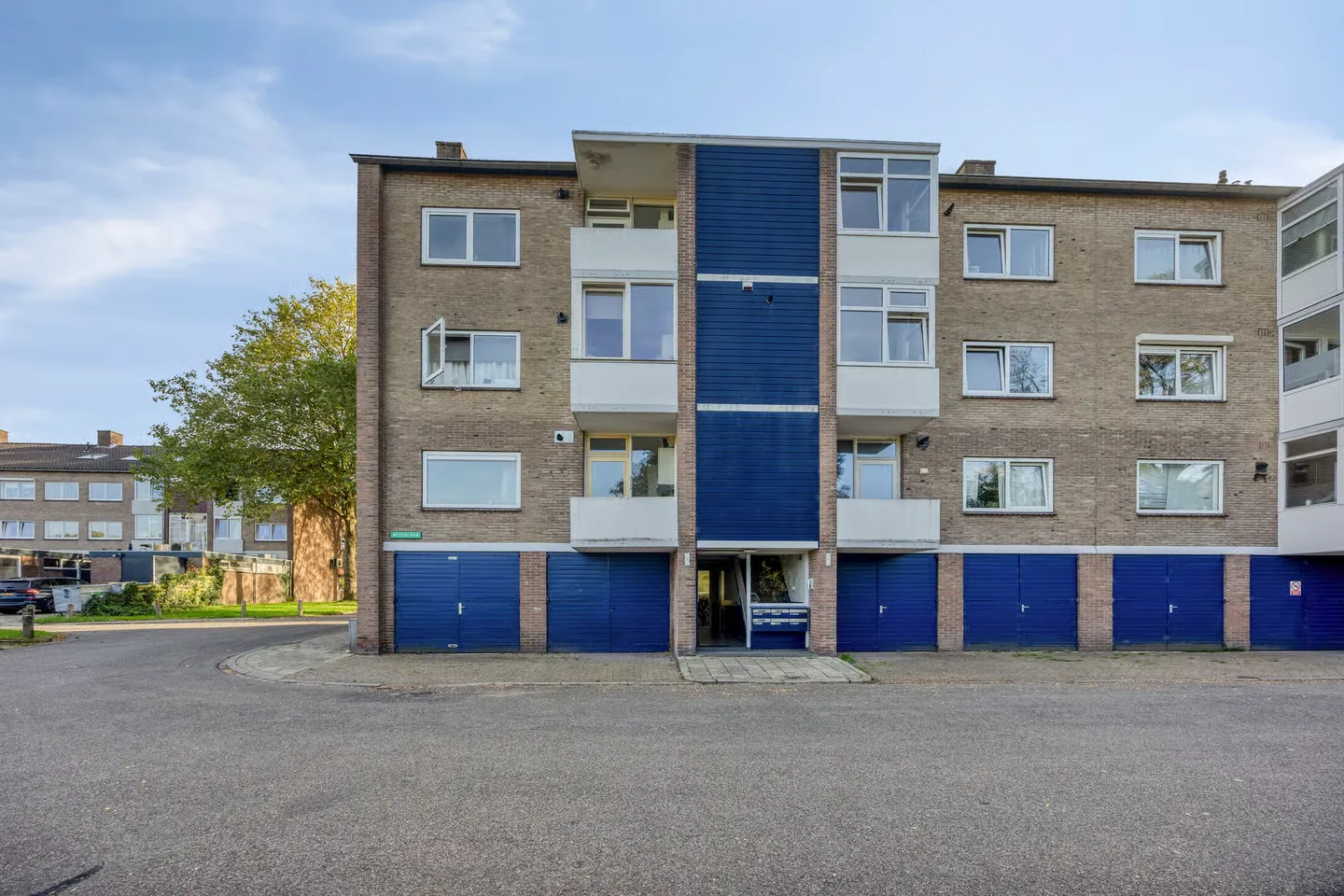 Mezenlaan 1 in Dieren