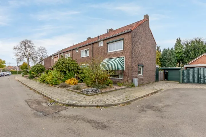 Mezenstraat 15 Geleen foto 2