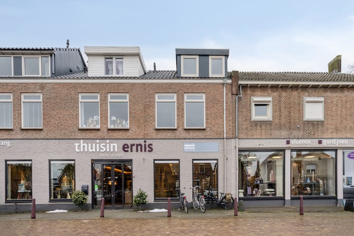 Mezenstraat 5 en Oss foto