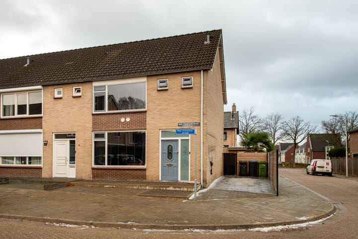 Photo of property Mgr Frenckenstraat 2, Hoogerheide