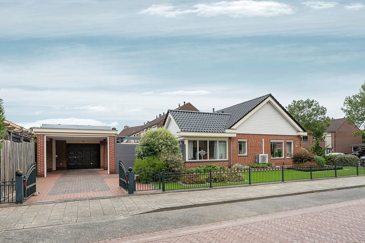 Middag 67 en Babberich foto