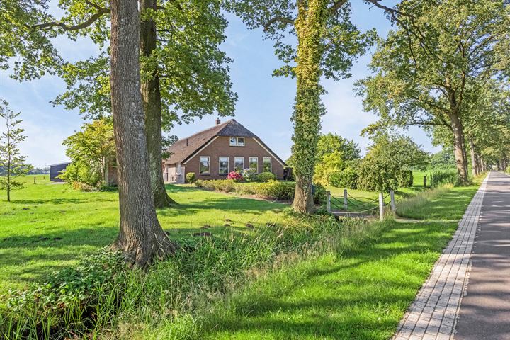 Middeldijk 27 in Dalfsen Foto