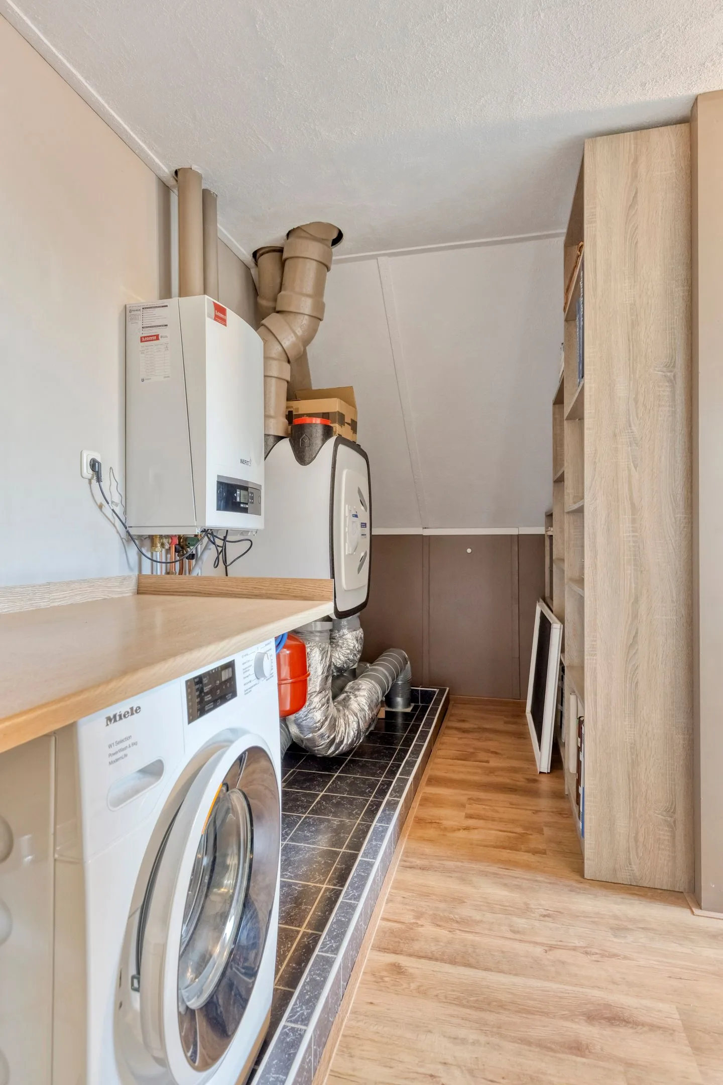Middelgeestlaan 33 Voorschoten thumbnail 33
