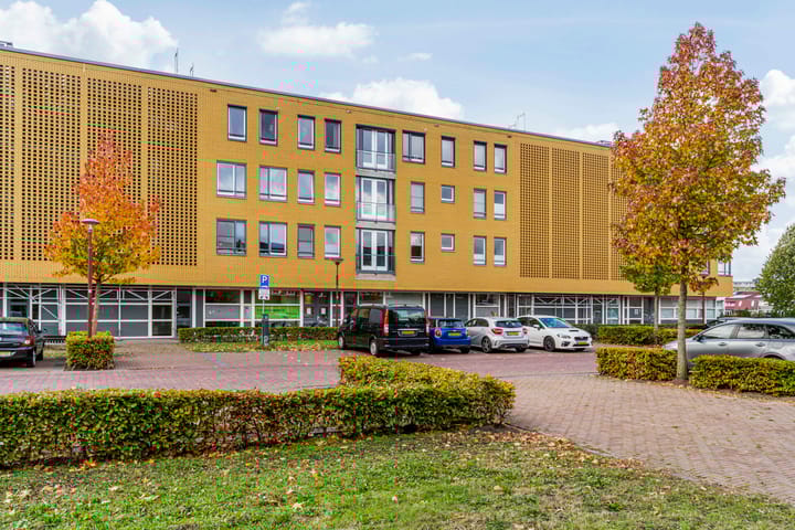 Middelhoeve 71 in Nieuwegein photo