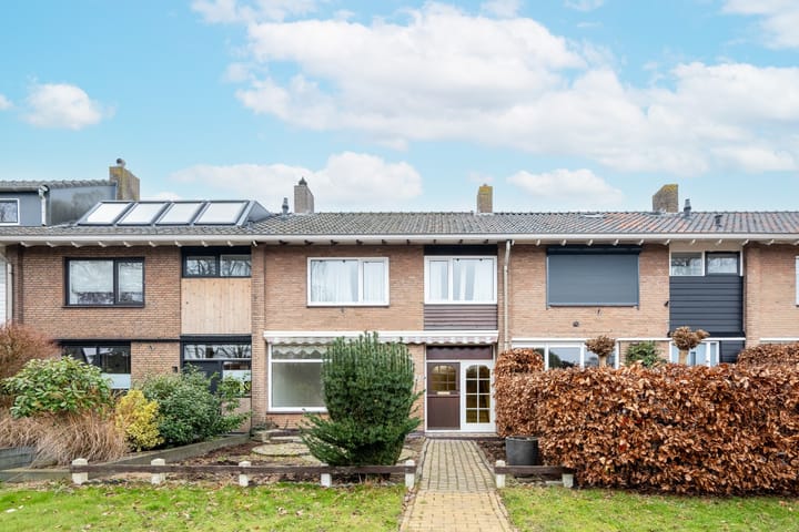 Middelhof 33 in Heiloo