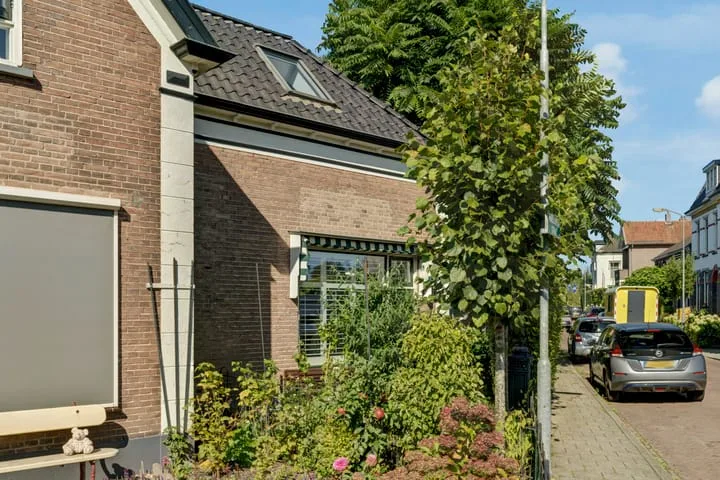 Middelhovenstraat 3 Dieren foto 3