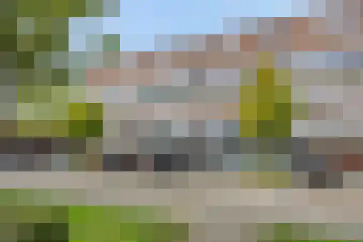 Middelmeede 24 in Made