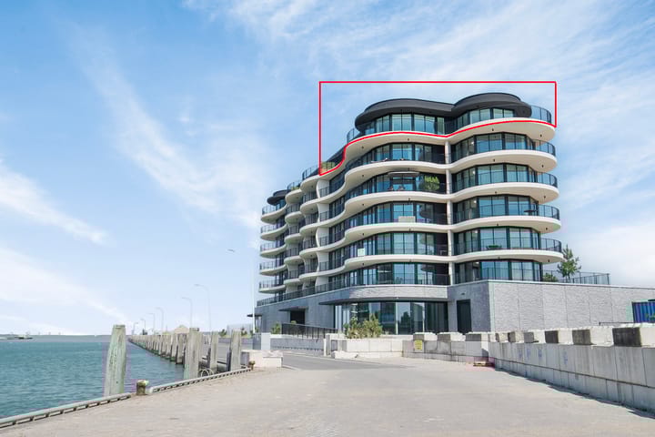 Middenhavendam 12-601 in Breskens photo