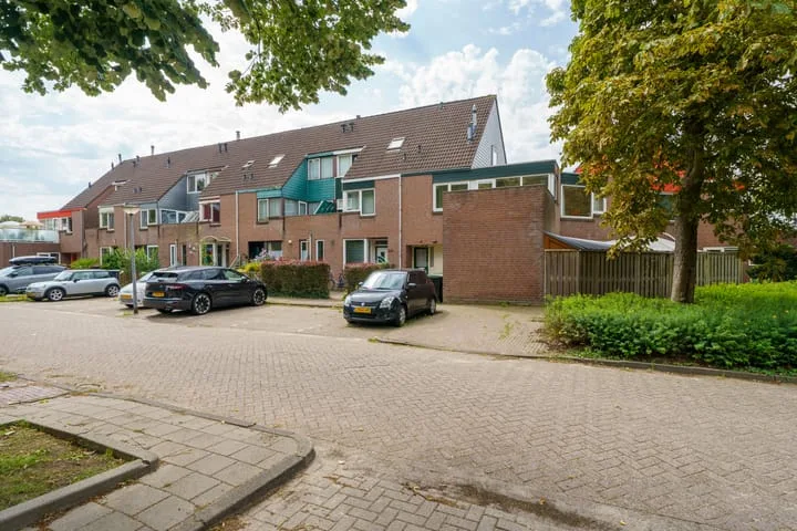 Middenhof 213 Almere thumbnail 33