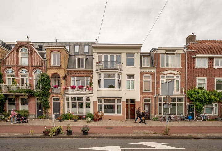 Middenweg 173-H in Amsterdam photo