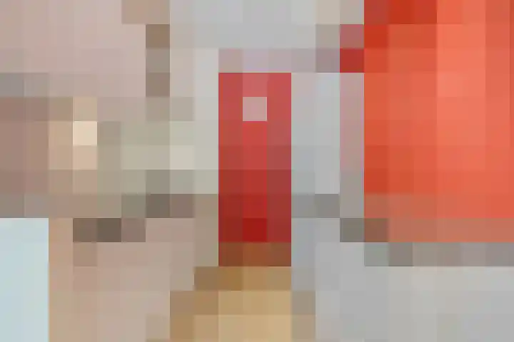 Midscheeps 9 Amsterdam thumbnail 10