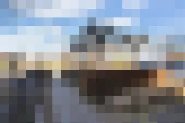 Mieddyk 78 Menaam thumbnail 11