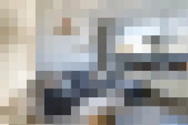 Mieddyk 78 Menaam thumbnail 18