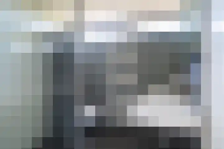 Mieddyk 78 Menaam thumbnail 5