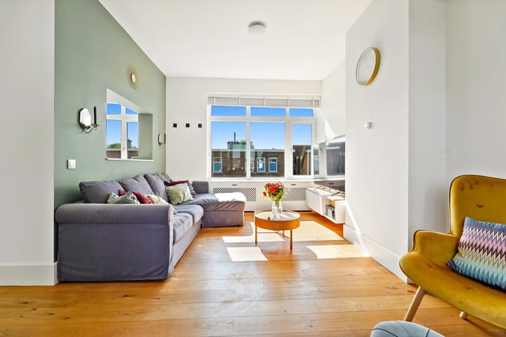 Mient 193 in 's-Gravenhage foto