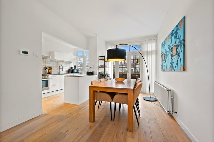 Mient 453 in 's-Gravenhage