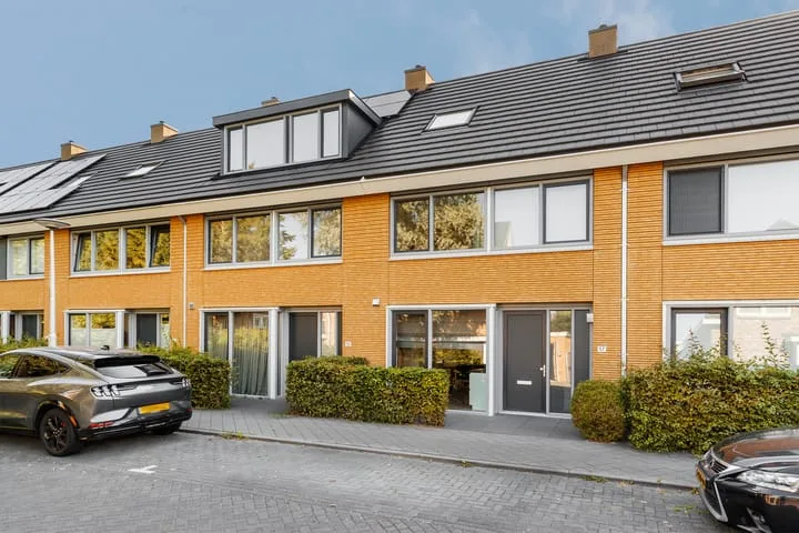Mies Bouhuysstraat 17 in Utrecht