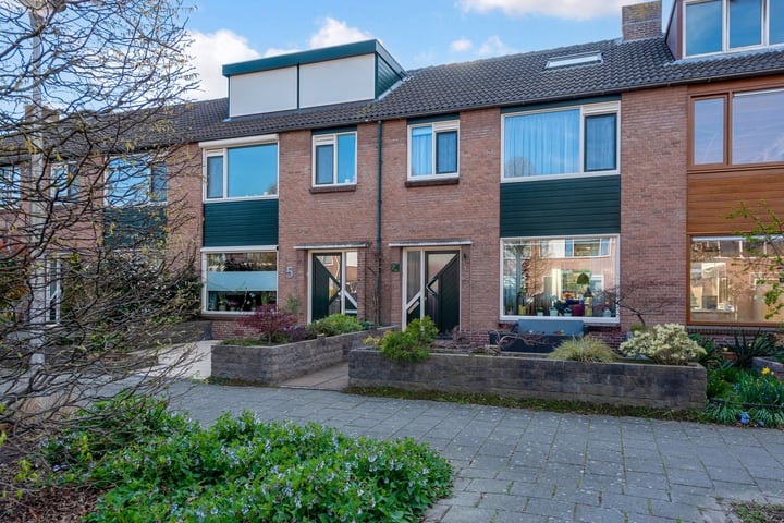 Mimosastraat 7 dans Roelofarendsveen photo