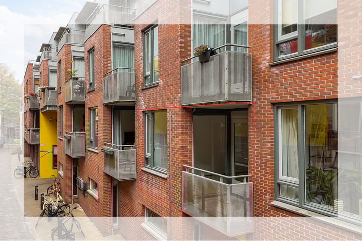 Minnemastraat 14 in Leeuwarden photo