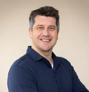 Foto van Miro Dovoda