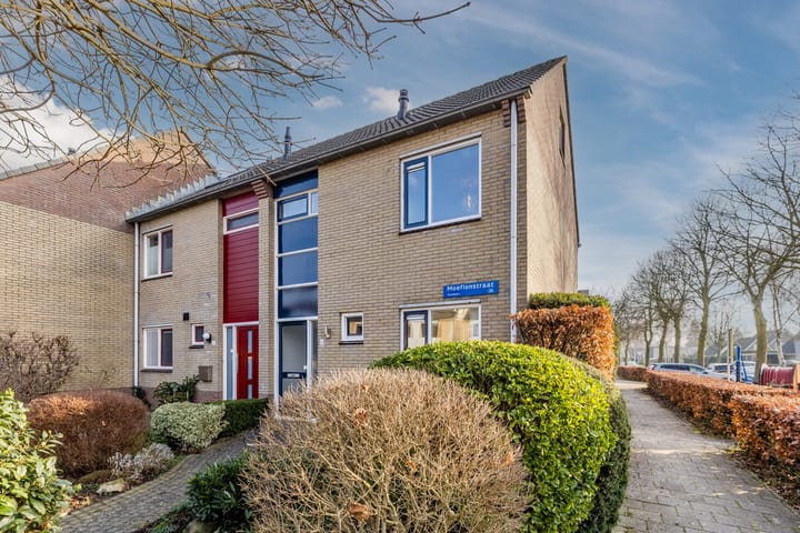 Moeflonstraat 2 in Almere