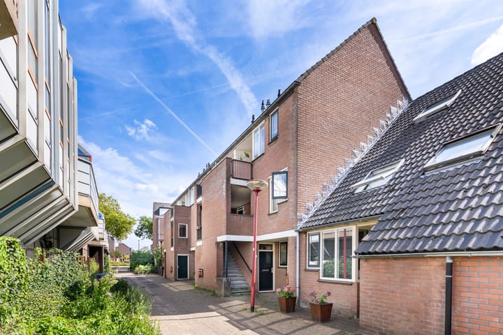 Moerbeigaarde 13 in Nieuwegein Foto