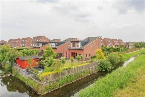 Moermond 85 Hoofddorp