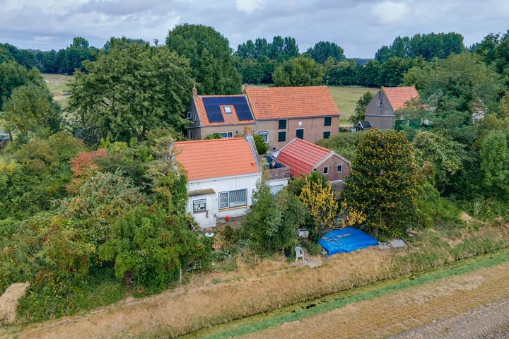 Molendijk 45 in Melissant Foto