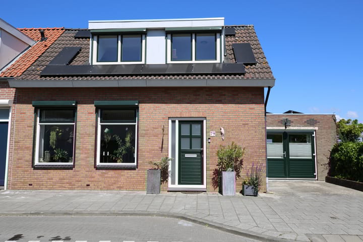 Molendijk 79 en Dinteloord foto