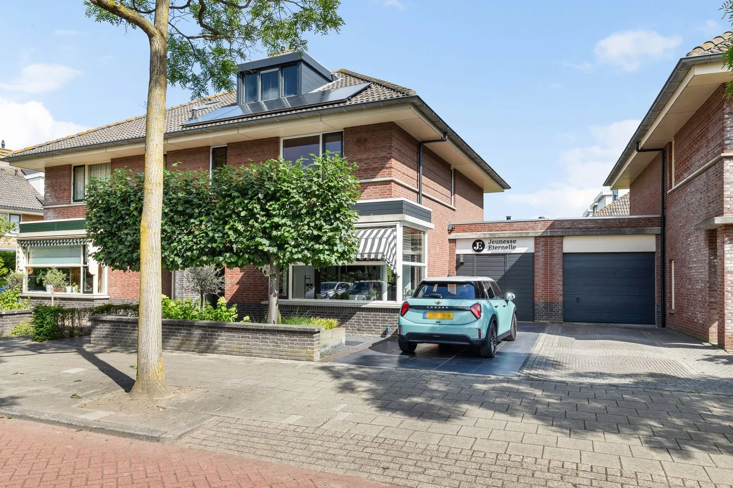 Molenleede 21 in Barendrecht