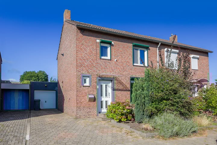 Molenstraat 13 dans Brunssum photo