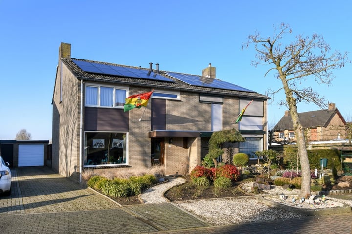 Molenstraat 27 in Neer Foto