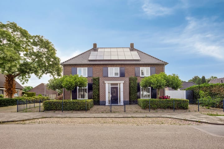 Molenstraat 42 in Boven-Leeuwen Foto