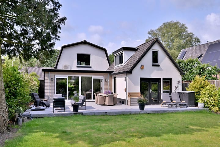 Molenweg 11 in Gorssel Foto