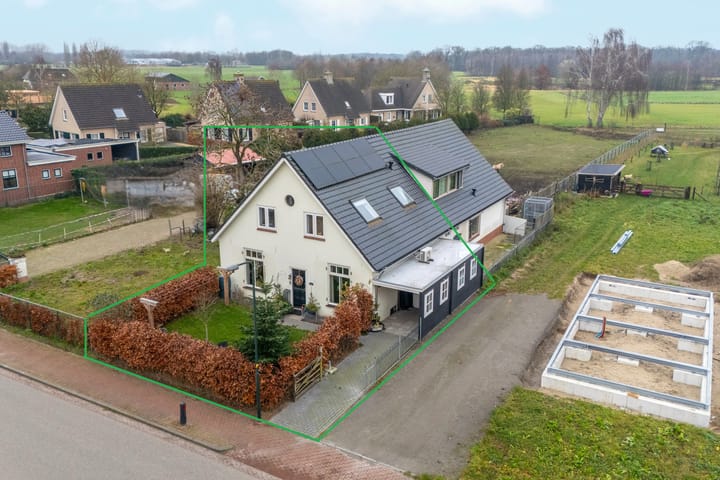 Molenweg 33 en Bergharen foto