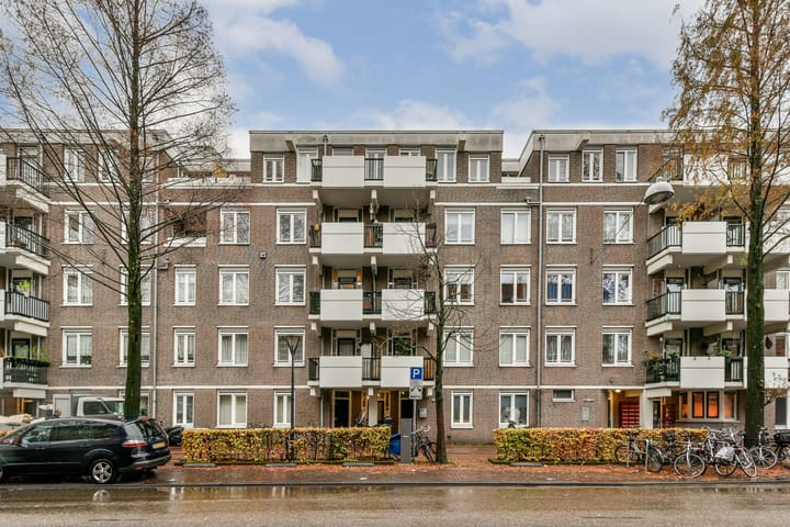 Photo of property Molukkenstraat 491, Amsterdam