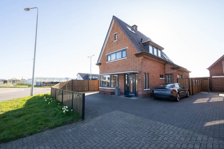 Monsterseweg 149 in 's-Gravenzande photo