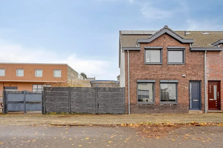 Montfortstraat 55 Hoensbroek
