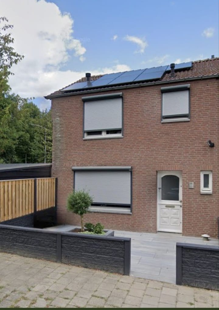 Montfortstraat 90 dans Hoensbroek photo