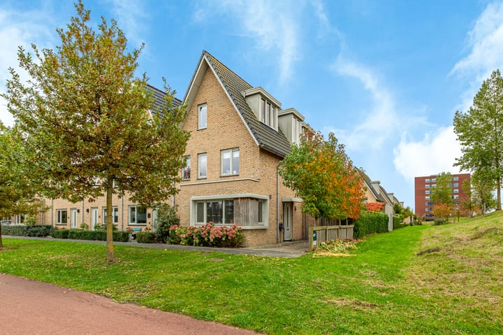 Montreallaan 56A in Nieuw-Vennep Foto