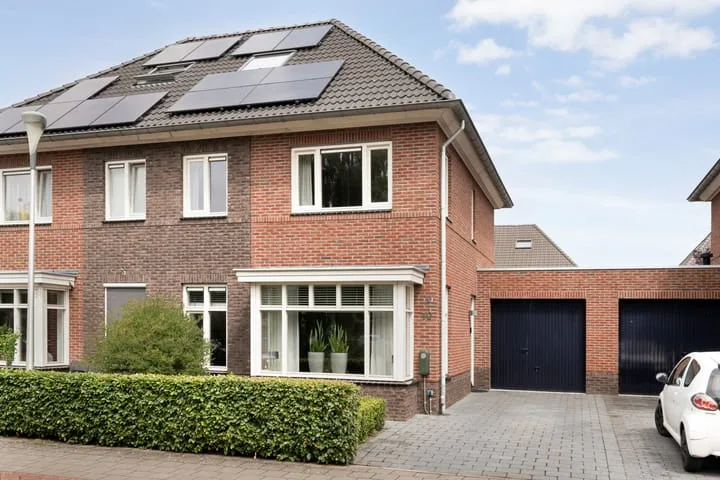 Moonenlaan 10 in Hardenberg