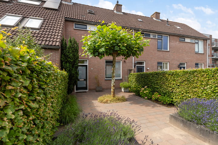 Mozartlaan 62 in Zwijndrecht Foto